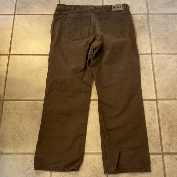 Duluth Trading Co Men’s 42x34 Brown Denim Jeans Relaxed Leg - Picture 4 of 7